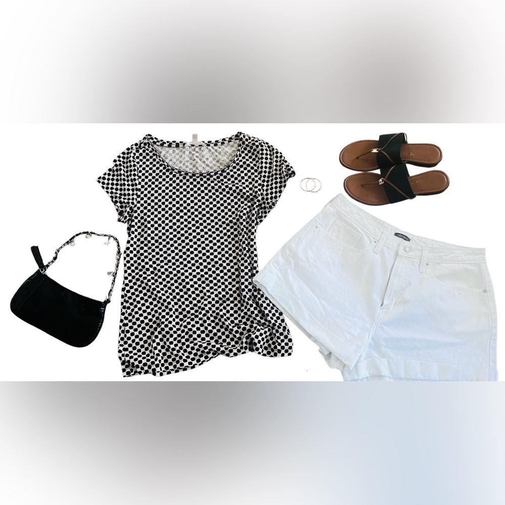 Banana Republic Black & White Polka Dot Scoop Neck Tee